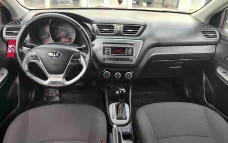 KIA Rio III рестайлинг, 2016 год, 890 000 рублей, 10 фотография