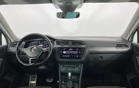 Volkswagen Tiguan II, 2019 год, 2 049 000 рублей, 15 фотография