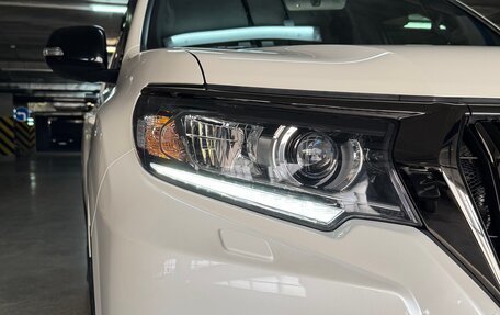 Toyota Land Cruiser Prado 150 рестайлинг 2, 2021 год, 7 299 000 рублей, 11 фотография