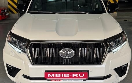 Toyota Land Cruiser Prado 150 рестайлинг 2, 2021 год, 7 299 000 рублей, 7 фотография