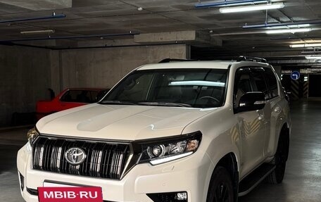 Toyota Land Cruiser Prado 150 рестайлинг 2, 2021 год, 7 299 000 рублей, 2 фотография