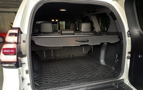 Toyota Land Cruiser Prado 150 рестайлинг 2, 2021 год, 7 299 000 рублей, 16 фотография