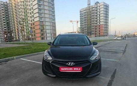 Hyundai i30 II рестайлинг, 2012 год, 855 000 рублей, 3 фотография