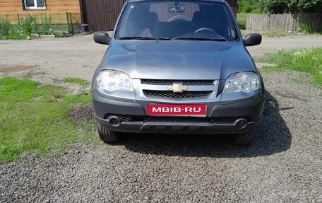 Chevrolet Niva I рестайлинг, 2015 год, 550 000 рублей, 1 фотография