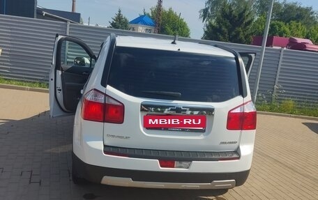 Chevrolet Orlando I, 2012 год, 1 350 000 рублей, 6 фотография