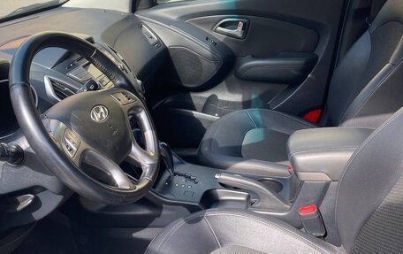 Hyundai ix35 I рестайлинг, 2010 год, 950 000 рублей, 9 фотография