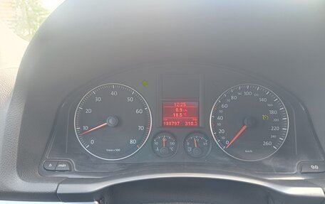 Volkswagen Golf V, 2004 год, 540 000 рублей, 6 фотография