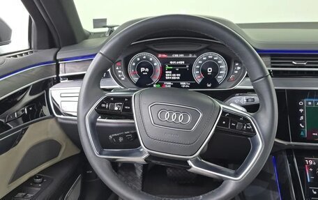 Audi A8, 2022 год, 6 070 000 рублей, 7 фотография