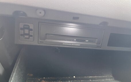 Volkswagen Touareg III, 2018 год, 3 200 000 рублей, 13 фотография