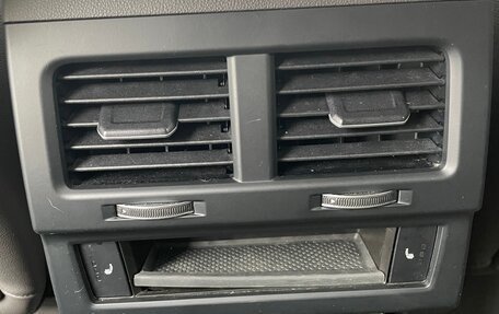 Volkswagen Touareg III, 2018 год, 3 200 000 рублей, 14 фотография