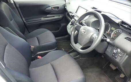 Toyota Wish II, 2014 год, 1 130 000 рублей, 11 фотография
