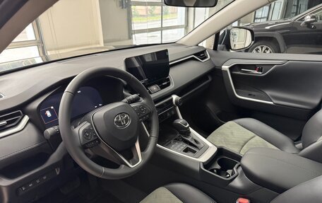Toyota RAV4, 2024 год, 4 490 000 рублей, 16 фотография