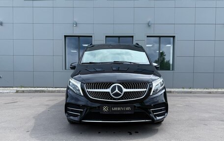 Mercedes-Benz V-Класс, 2019 год, 5 500 000 рублей, 7 фотография