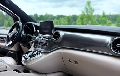 Mercedes-Benz V-Класс, 2019 год, 5 500 000 рублей, 11 фотография