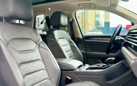 Volkswagen Touareg III, 2020 год, 6 250 000 рублей, 15 фотография