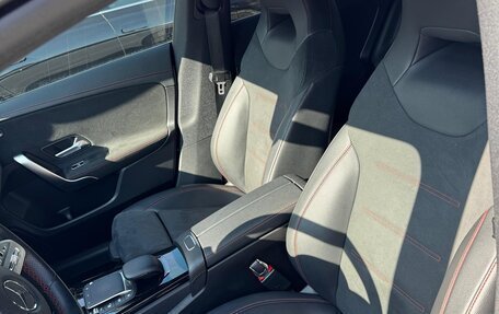 Mercedes-Benz CLA, 2021 год, 3 300 000 рублей, 5 фотография