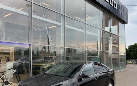 Toyota Camry, 2014 год, 1 690 000 рублей, 2 фотография