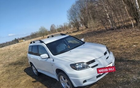 Mitsubishi Outlander III рестайлинг 3, 2002 год, 580 000 рублей, 6 фотография