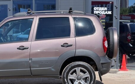 Chevrolet Niva I рестайлинг, 2018 год, 699 000 рублей, 6 фотография
