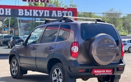 Chevrolet Niva I рестайлинг, 2018 год, 699 000 рублей, 7 фотография