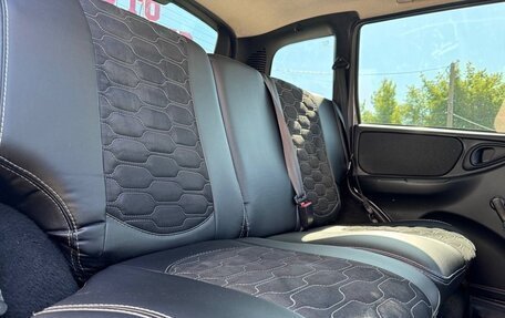 Chevrolet Niva I рестайлинг, 2018 год, 699 000 рублей, 18 фотография