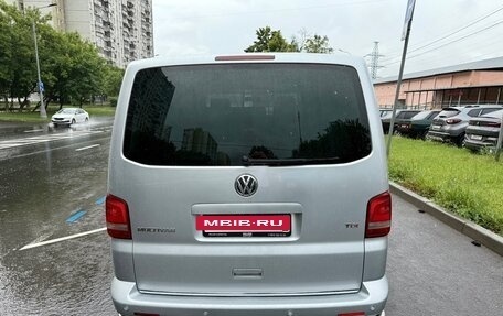 Volkswagen Multivan T5, 2012 год, 2 385 000 рублей, 7 фотография