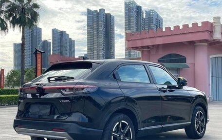 Honda Vezel, 2022 год, 1 750 000 рублей, 5 фотография