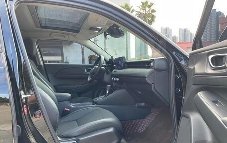 Honda Vezel, 2022 год, 1 750 000 рублей, 14 фотография