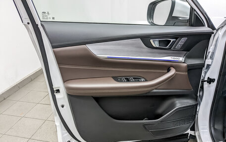 Chery Tiggo 8 Pro, 2022 год, 2 090 000 рублей, 19 фотография