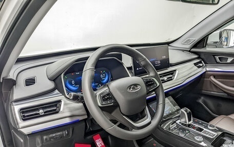 Chery Tiggo 8 Pro, 2022 год, 2 090 000 рублей, 16 фотография