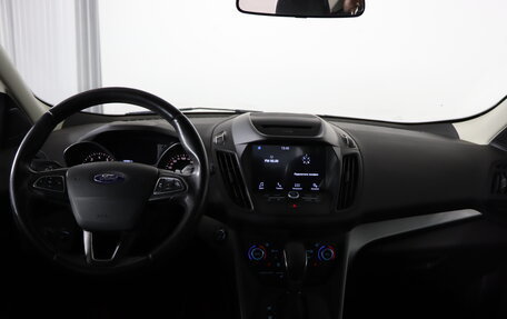 Ford Kuga III, 2017 год, 1 629 990 рублей, 13 фотография