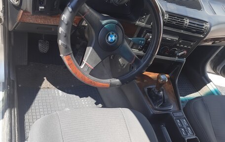 BMW 5 серия, 1989 год, 485 000 рублей, 6 фотография