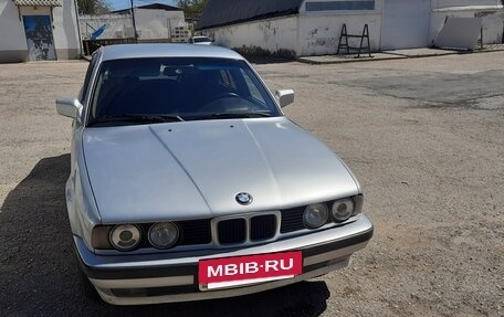 BMW 5 серия, 1989 год, 485 000 рублей, 2 фотография