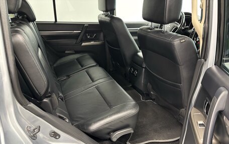 Mitsubishi Pajero IV, 2015 год, 2 550 000 рублей, 12 фотография