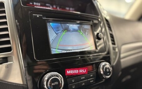 Mitsubishi Pajero IV, 2015 год, 2 550 000 рублей, 24 фотография