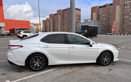 Toyota Camry, 2021 год, 3 800 000 рублей, 3 фотография