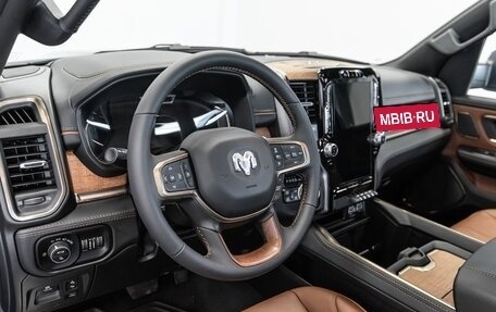 Rambler 1500, 2023 год, 9 690 000 рублей, 9 фотография