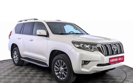 Toyota Land Cruiser Prado 150 рестайлинг 2, 2020 год, 5 000 000 рублей, 3 фотография