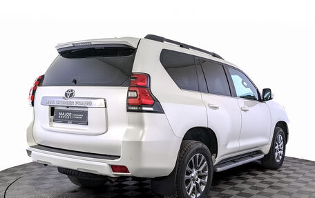 Toyota Land Cruiser Prado 150 рестайлинг 2, 2020 год, 5 000 000 рублей, 5 фотография