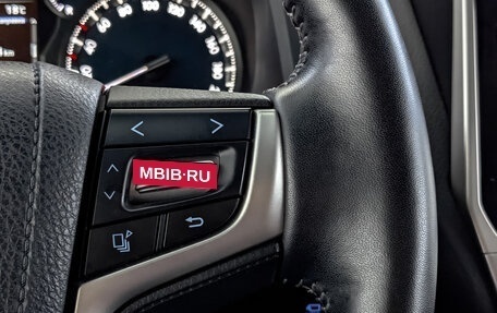 Toyota Land Cruiser Prado 150 рестайлинг 2, 2020 год, 5 000 000 рублей, 29 фотография
