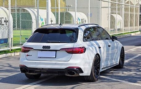 Audi RS 4, 2022 год, 5 750 000 рублей, 5 фотография