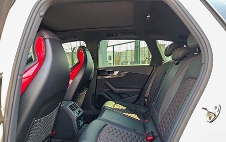 Audi RS 4, 2022 год, 5 750 000 рублей, 15 фотография