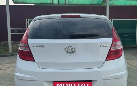 Hyundai i30 I, 2010 год, 670 000 рублей, 2 фотография