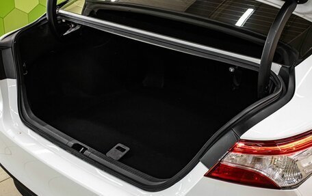 Toyota Camry, 2019 год, 3 000 000 рублей, 26 фотография