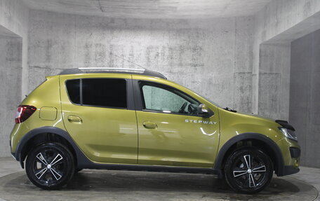Renault Sandero II рестайлинг, 2017 год, 937 000 рублей, 4 фотография