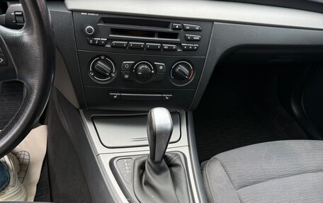 BMW 1 серия, 2010 год, 760 000 рублей, 6 фотография