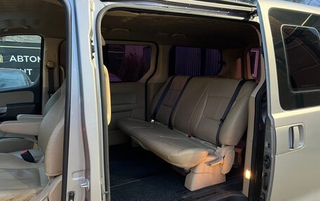 Hyundai Grand Starex Grand Starex I рестайлинг 2, 2012 год, 1 630 000 рублей, 13 фотография