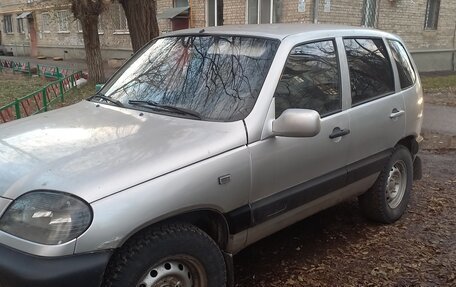 Chevrolet Niva I рестайлинг, 2005 год, 220 000 рублей, 2 фотография