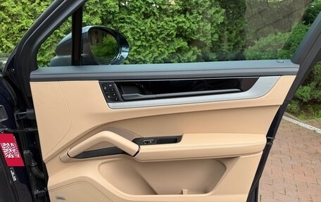 Porsche Cayenne III, 2025 год, 15 500 000 рублей, 10 фотография