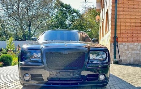 Chrysler 300C II, 2006 год, 1 350 000 рублей, 5 фотография